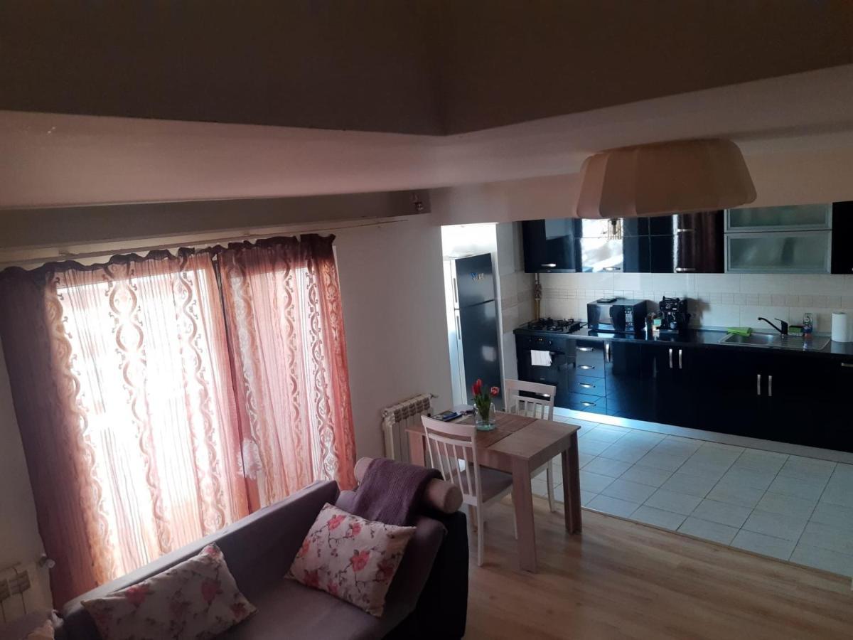 Apartament 3 Camere Râmnicu Vâlcea Eksteriør billede